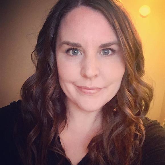 Meet your Posher, Caley - Picture 1 of 1